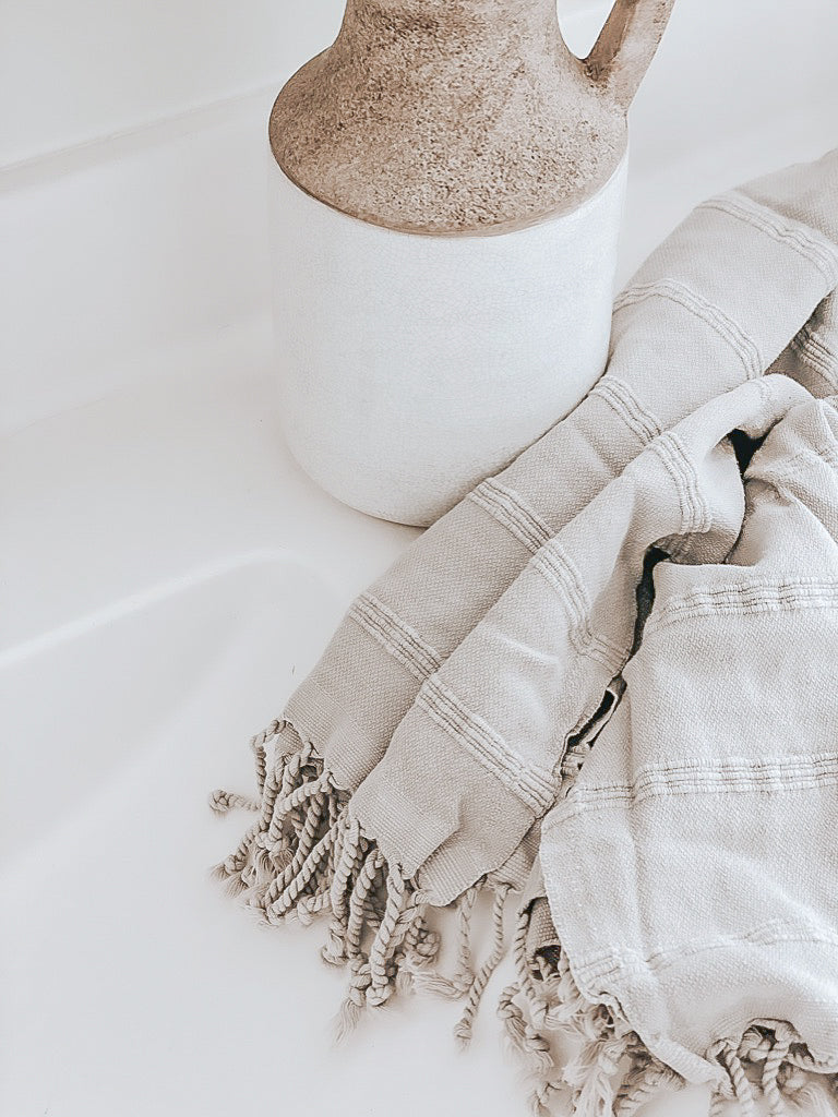 Textured Lines Kitchen Towel